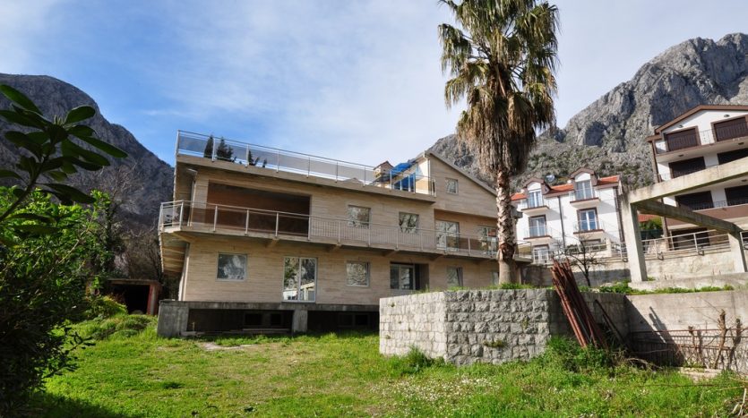 Hotel for sale in Orahovac, Kotor