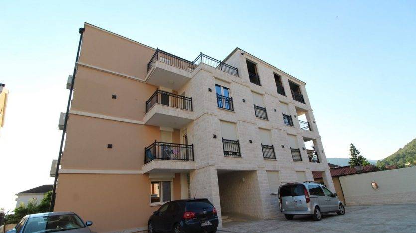Apartment for sale in Tivat